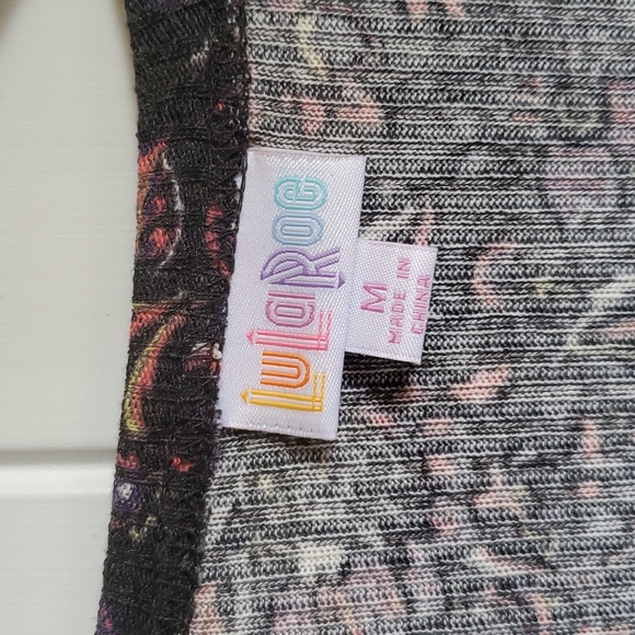 LuLaRoe Joy Long Duster Vest - Picture 3 of 4